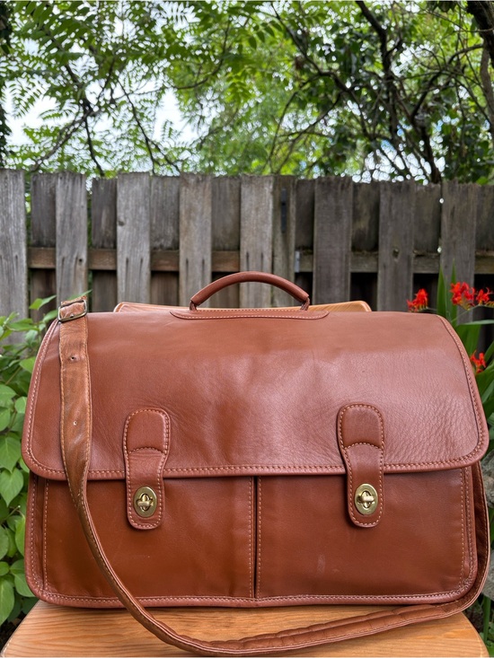 Coach Handbags - VTG COACH ‘Prescott Brief’ -Briefcase / Messenger / Travel Bag for Men or Women
